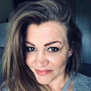 Meet your Posher, Yvonne